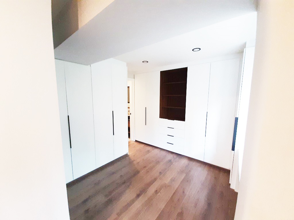 vestidor muy aplio en recamara secundaria