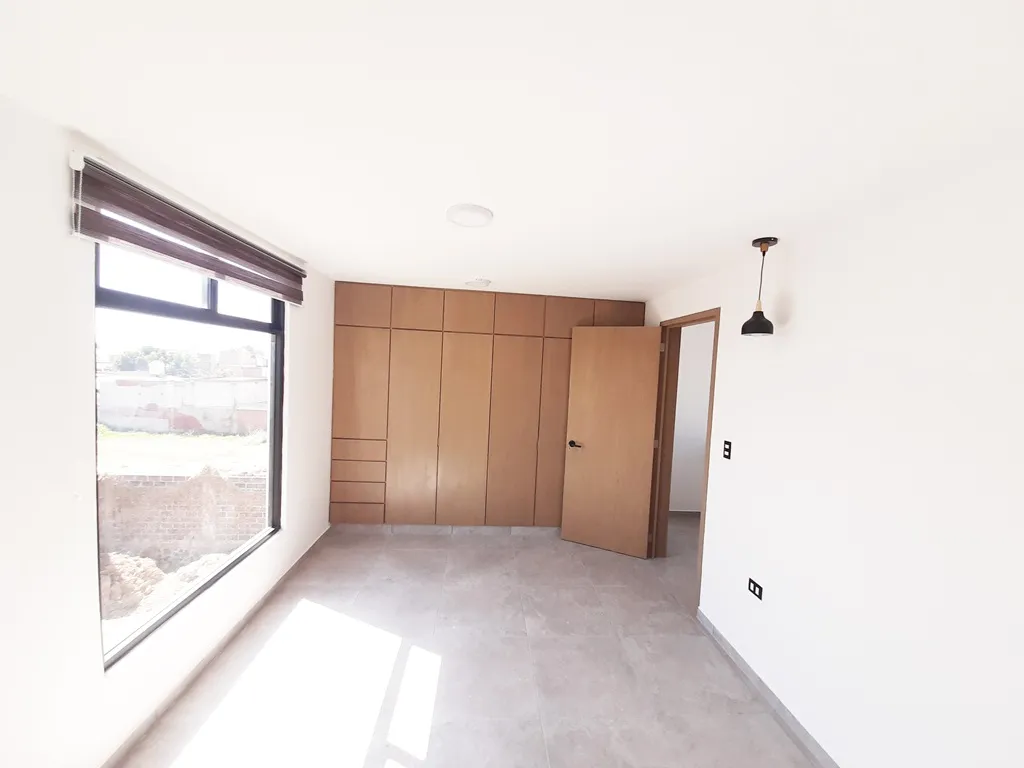 closet amplio en recamara principal