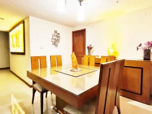 desayunador muy amplio