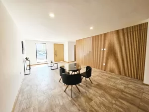 sala comedor muy iluminada