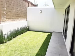 jardín amplio de 40 m