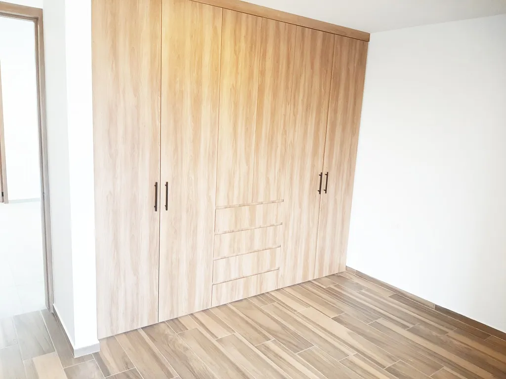 closet amplios en recamaras secundarias