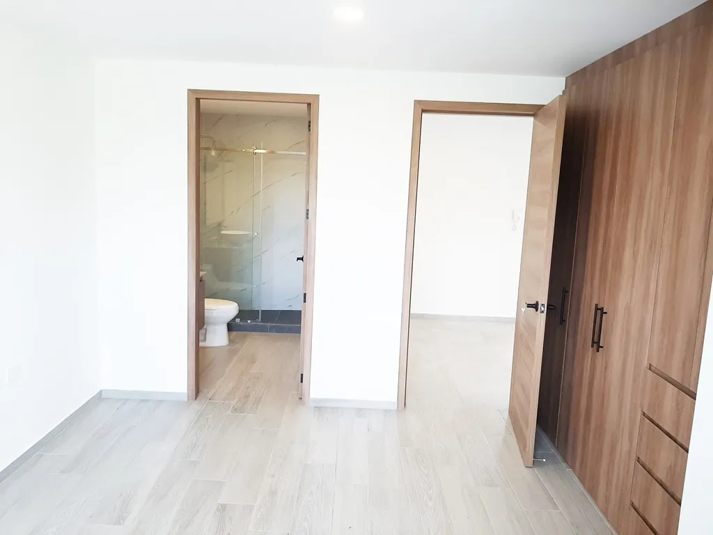 recamaras secundarias con baño completo