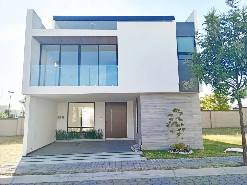 Casas de 4 recamaras cada una con baño competo