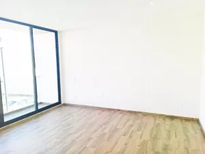 recamara principal con balçón