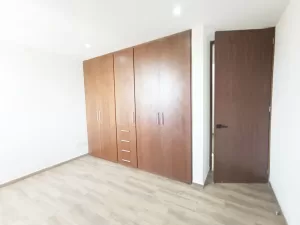 recamaras secundarias con closet