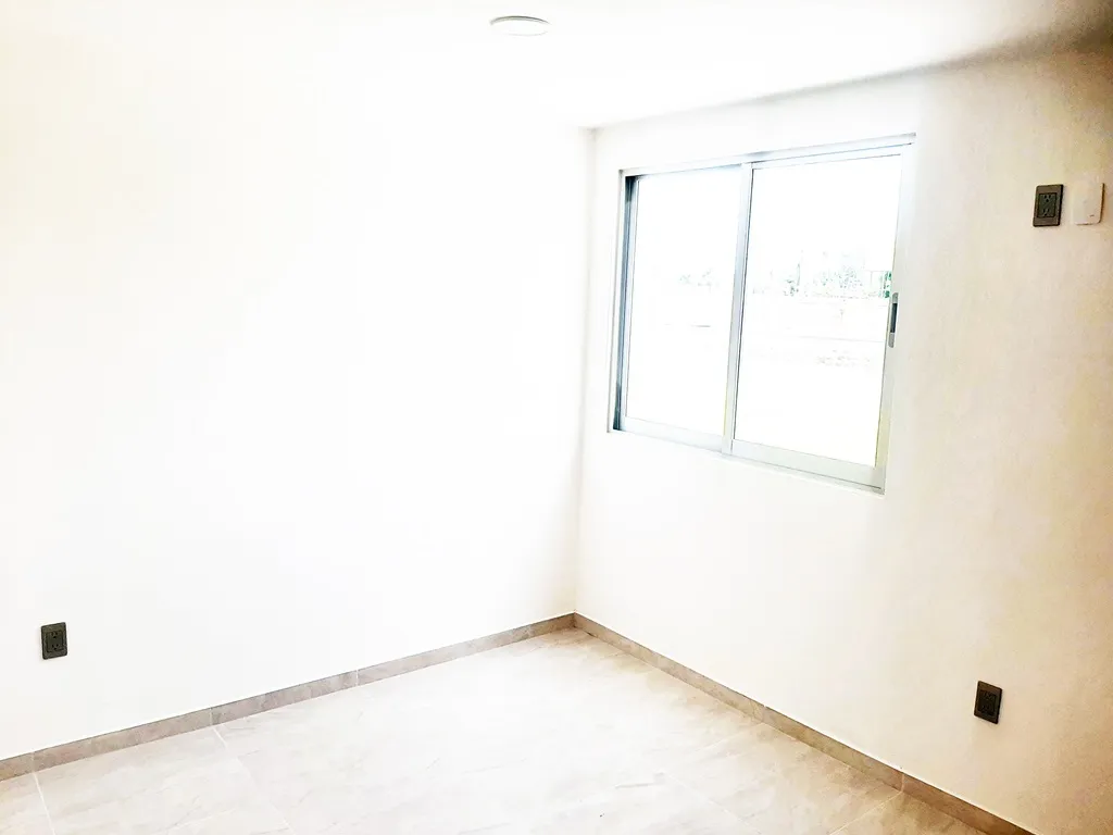 recamaras secundarias amplias con pisos cerámico