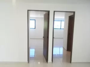 recamaras secundarias con baño completo cada una