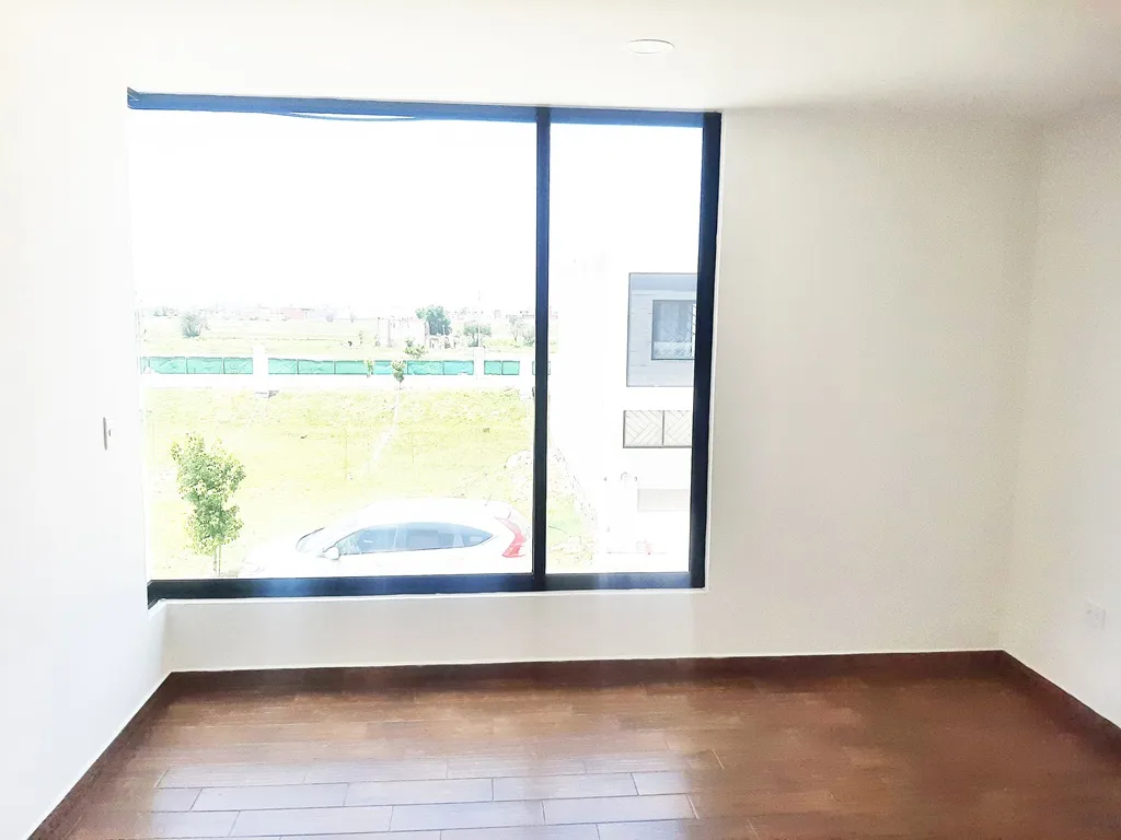 recamara pricinal miy amplia