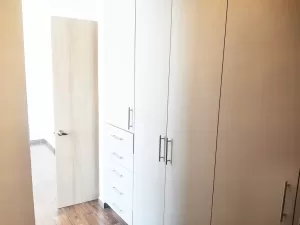 vestidor principal amplio