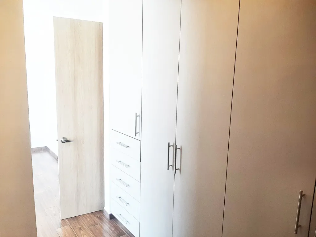 vestidor principal amplio