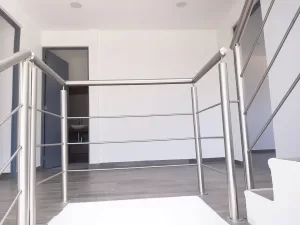 amplio acceso a recamaras