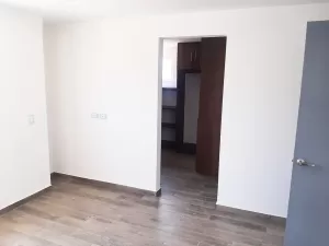 recamara principal con mucha iluminación natural