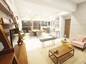 espacios muy amplios e iluminación