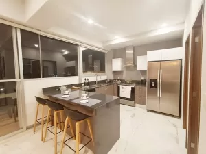 cocina integral abierta de lujo