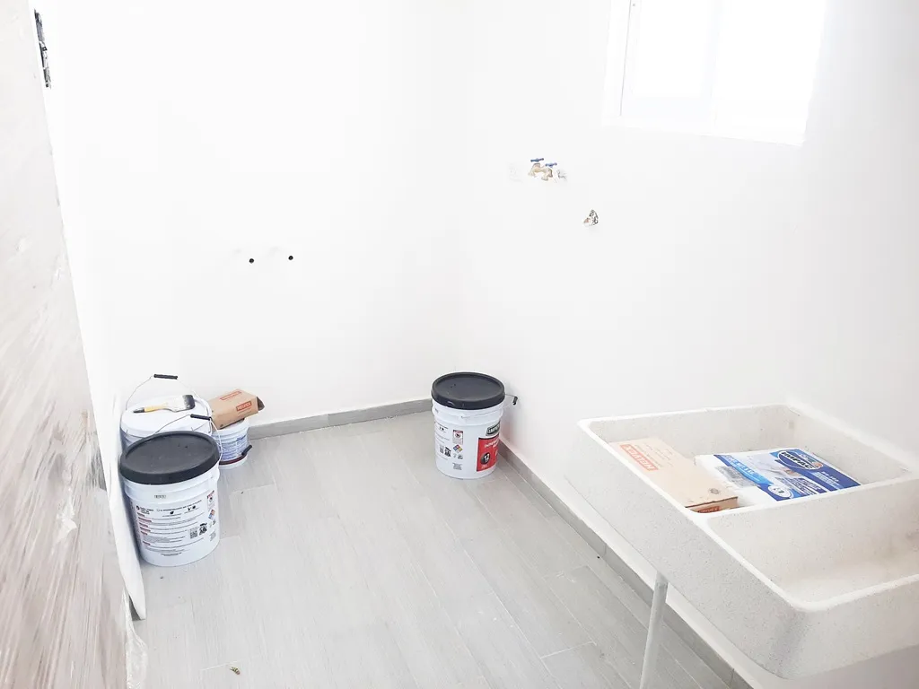 cuarto de lavado amplio