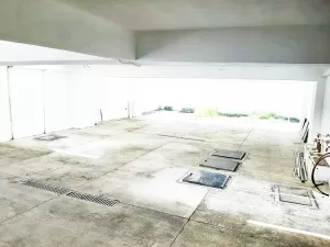 estacionamiento techado