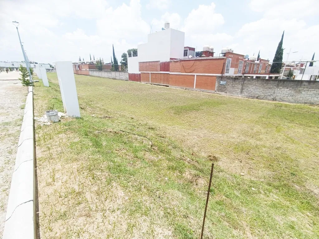 terrenos con todos los servicios