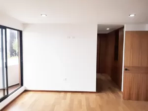 recamara con balcón