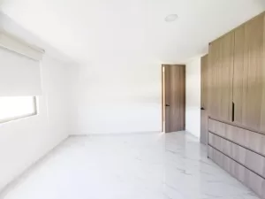 recamaras secundarias con iluminación natural