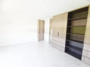 closet amplio en recamaras