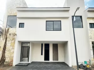 56 casas en zerezotla