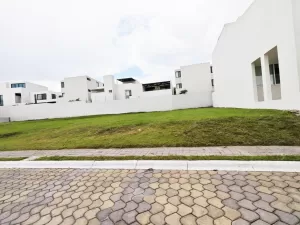 lotes en la mejor zona