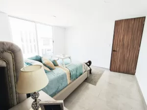 recamara principal con iluminación natural