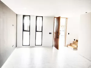 sala comedor muy iluminado