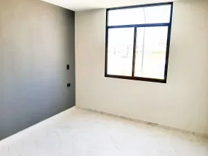 recamaras secundarias con closet cada una