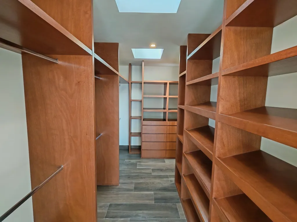 vestidor grande en recamara