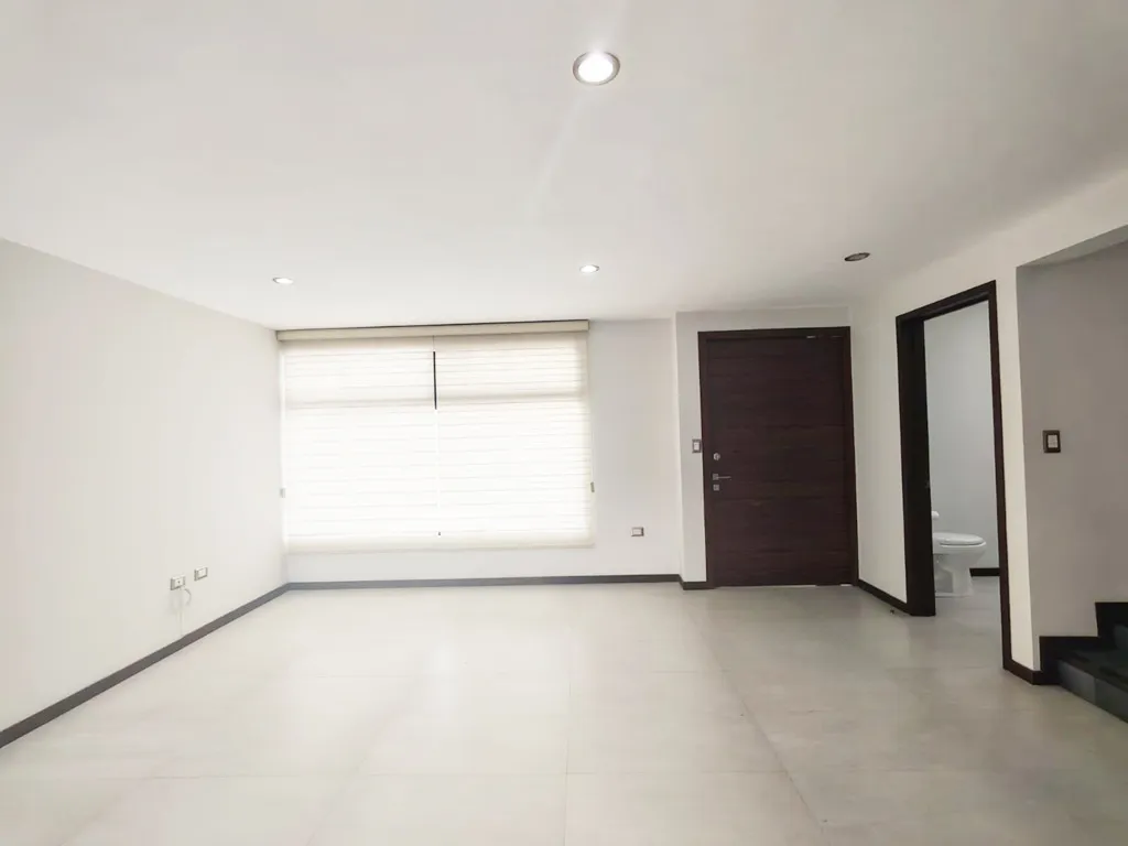 fraccionamiento a 2 calles de la udlap