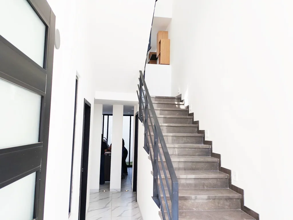 escaleras de mármol