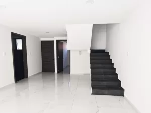 sala comedor con vista al jardín