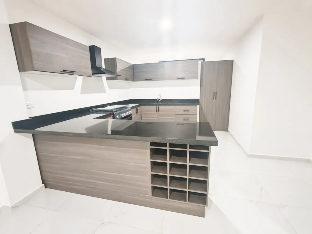 cocina integral equipada de lujo