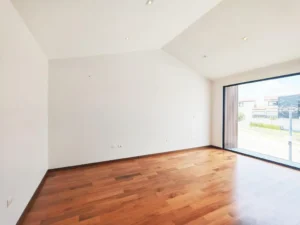 La vista Country Club residencia de 3 recamaras cada una con baño y vestidor