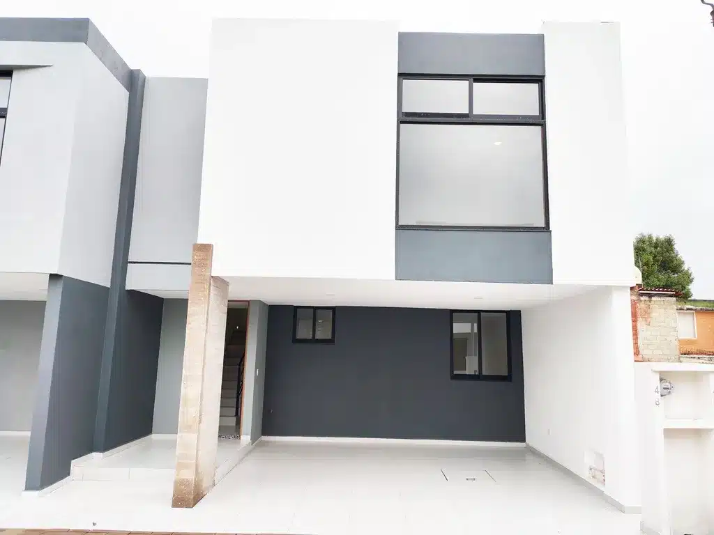 casas en venta en fraccionamiento con alberca