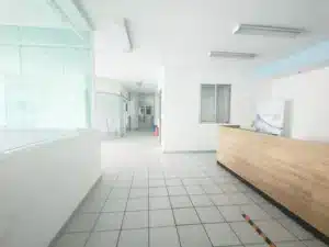 Plaza Sole local comercial en renta ideal para consultorio o oficina