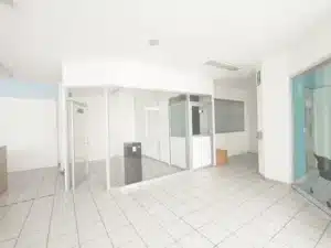 Plaza Sole renta local comercial en zavaleta