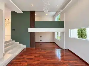 La Calera casa con espectacular sala a doble altura