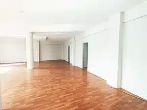 Oficina Zavaleta amplio local en renta ideal para hacer crecer tu negocio