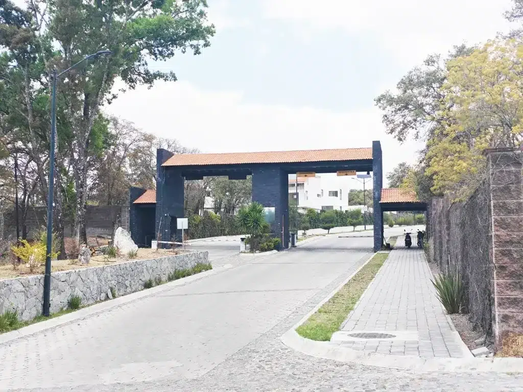 residencial santa teresa dentro de las harás residencial, hermosos lotes en venta