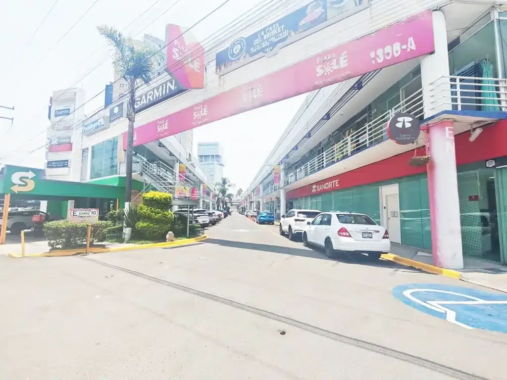 Renta de local comercial en zavaleta
